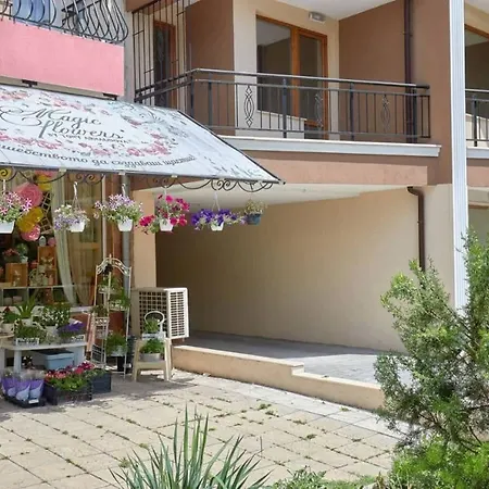 Relax Center & Free Parking Apartment Burgas