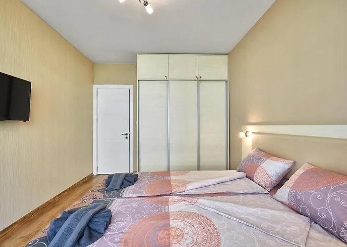 Relax Center & Free Parking Daire