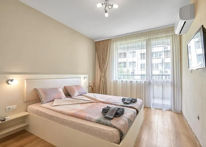 Апартамент Relax Center & Free Parking *